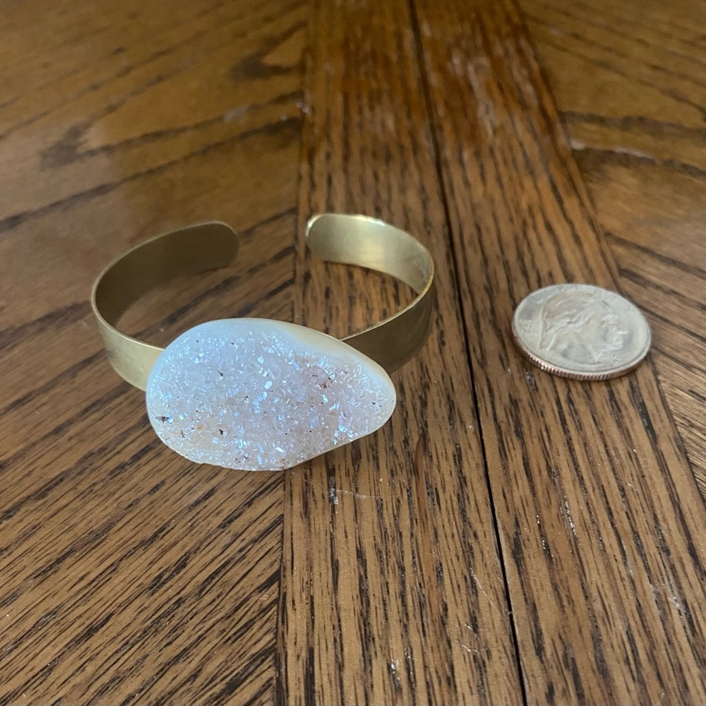 New Handmade DRUZY QUARTZ GEM GOLD CIRCLE CUFF BRACELET